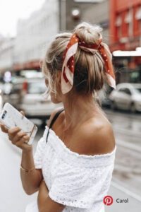 15 PEINADOS REALMENTE FÁCILES QUE TE PUEDES HACER ESTE SAN VALENTÍN. 3 - Tienda